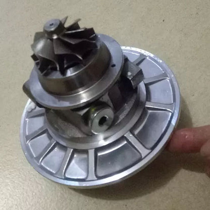 Turbocharger Cartridge 2KD 4 Holes Water Cold For HIACE REGIUSACE HILUX PRADO 17201-30080 17201-0L030